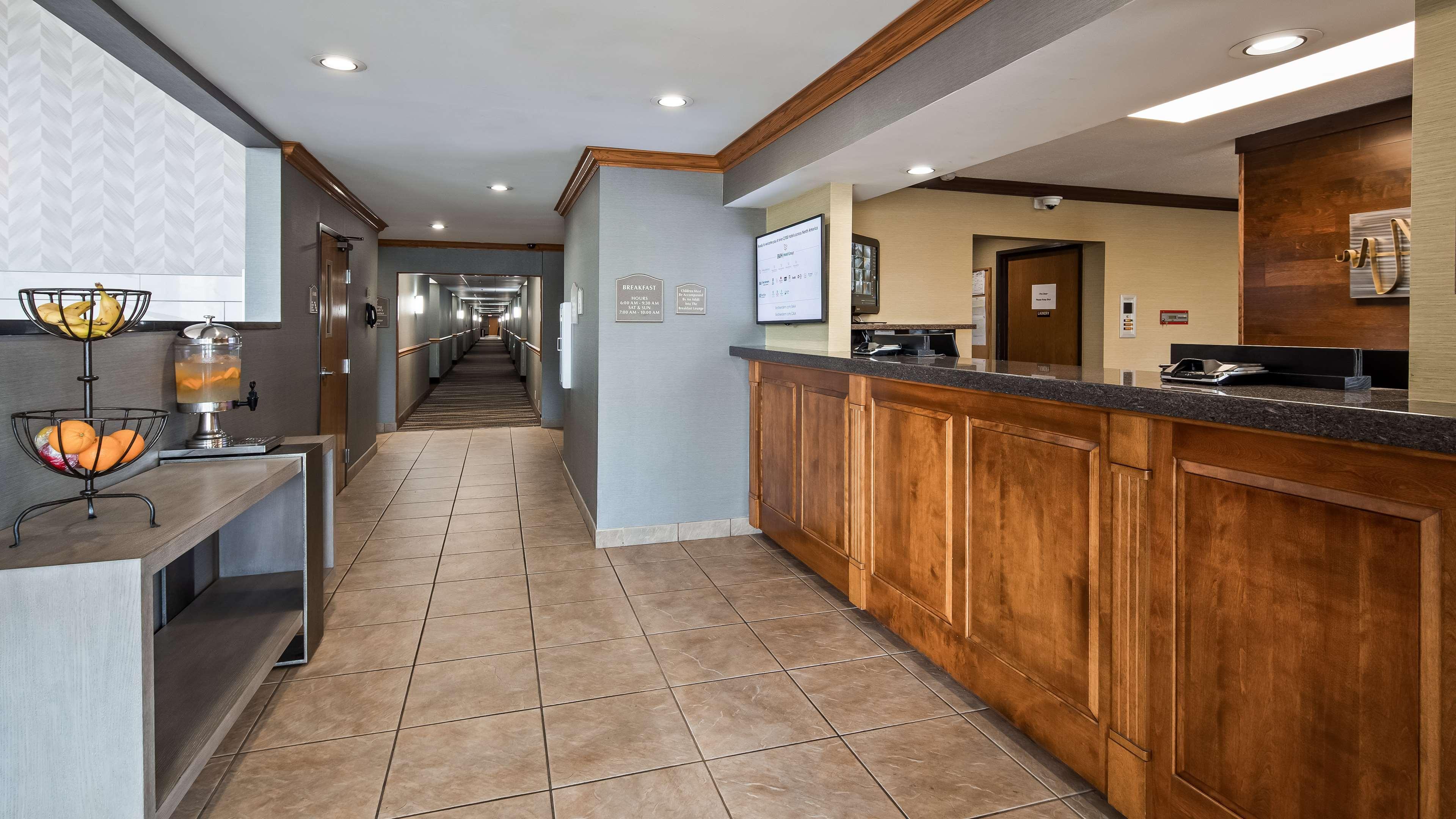 Best Western Plus North Canton Inn & Suites Екстер'єр фото